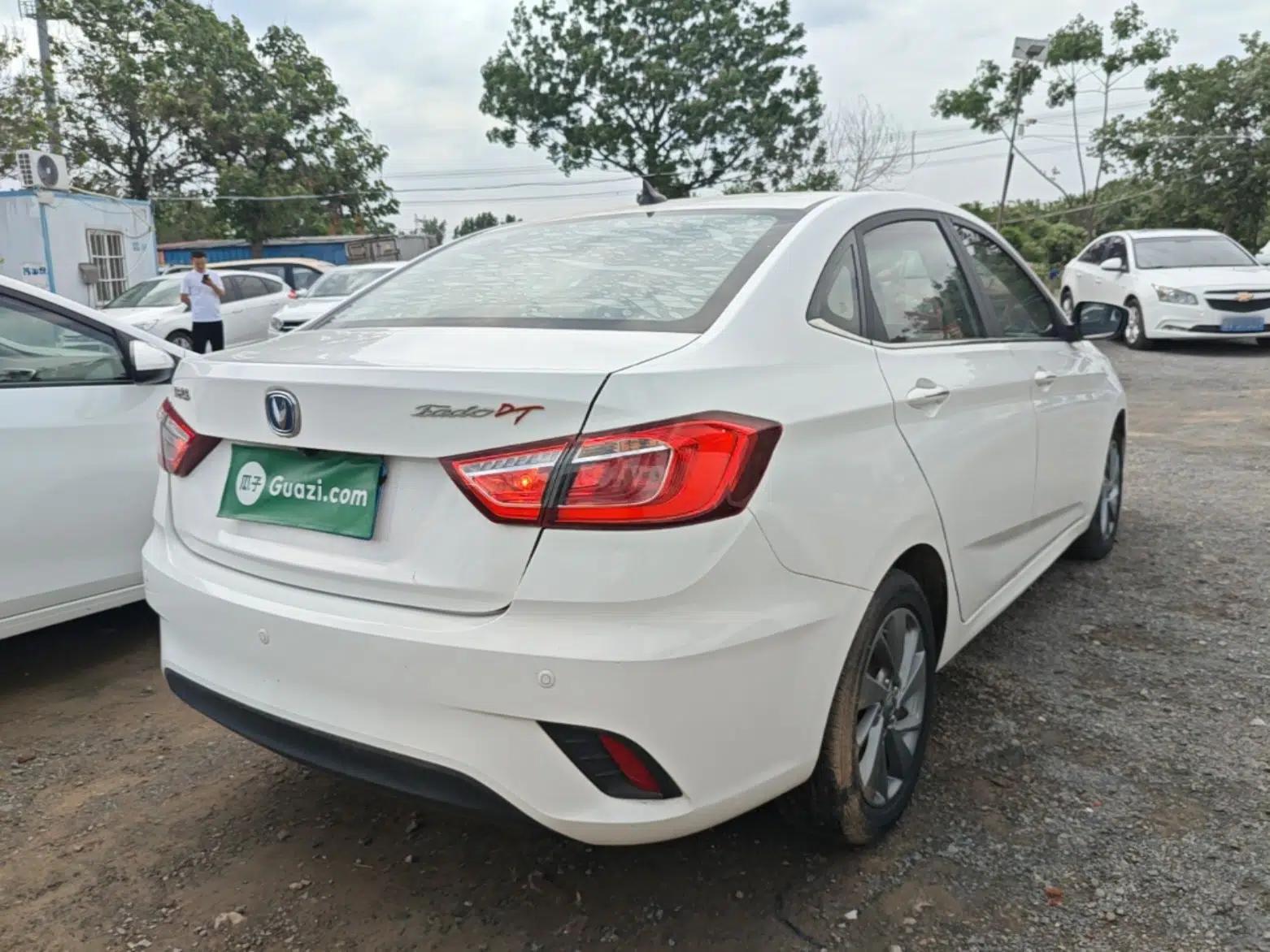 CHANGAN Eado DT 2018 1.6L Manual Smart Enjoyment Model — миниатюра 6