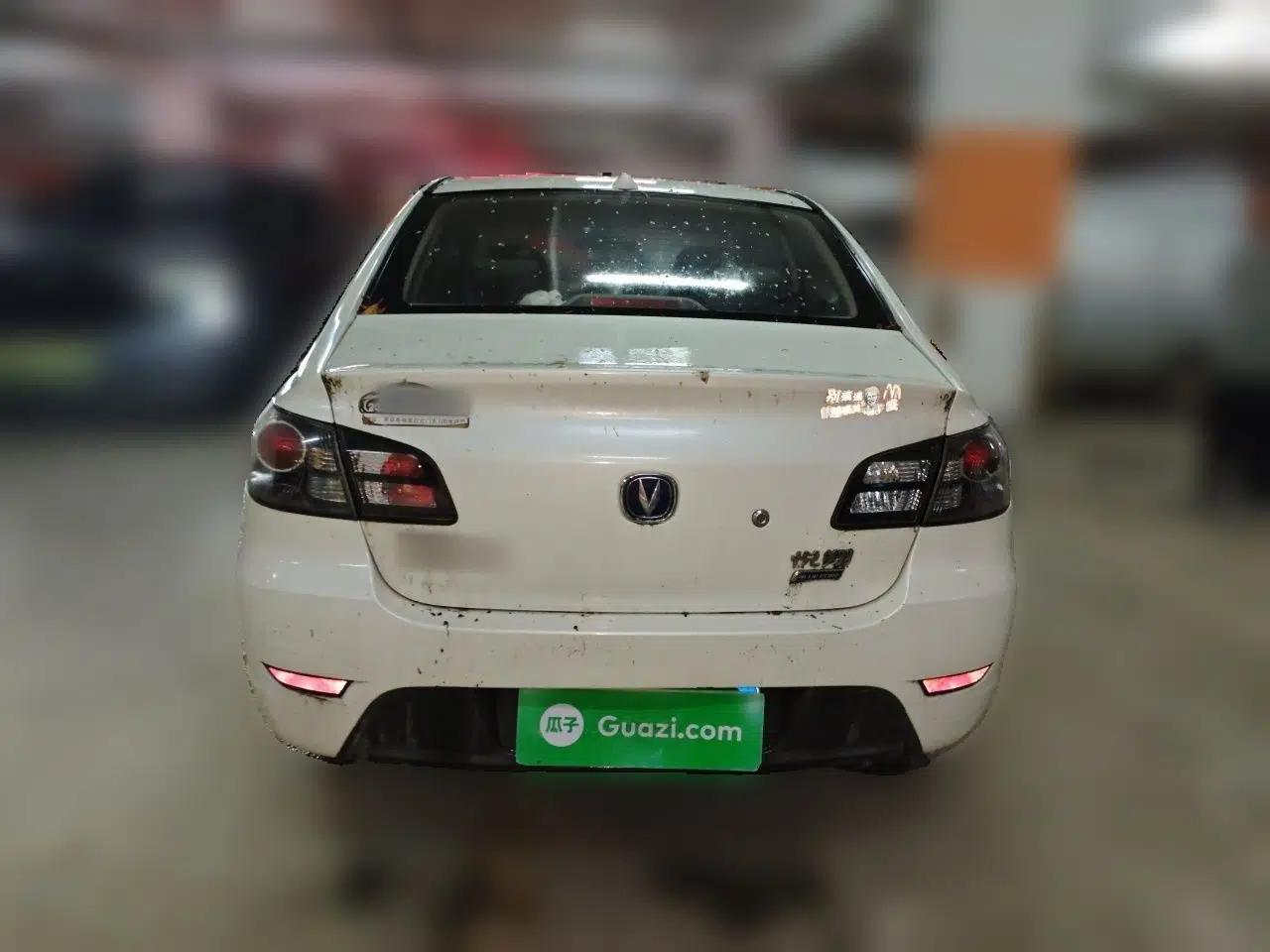CHANGAN Alsvin 2012 Sedan 1.5L Manual Luxury Model — миниатюра 5