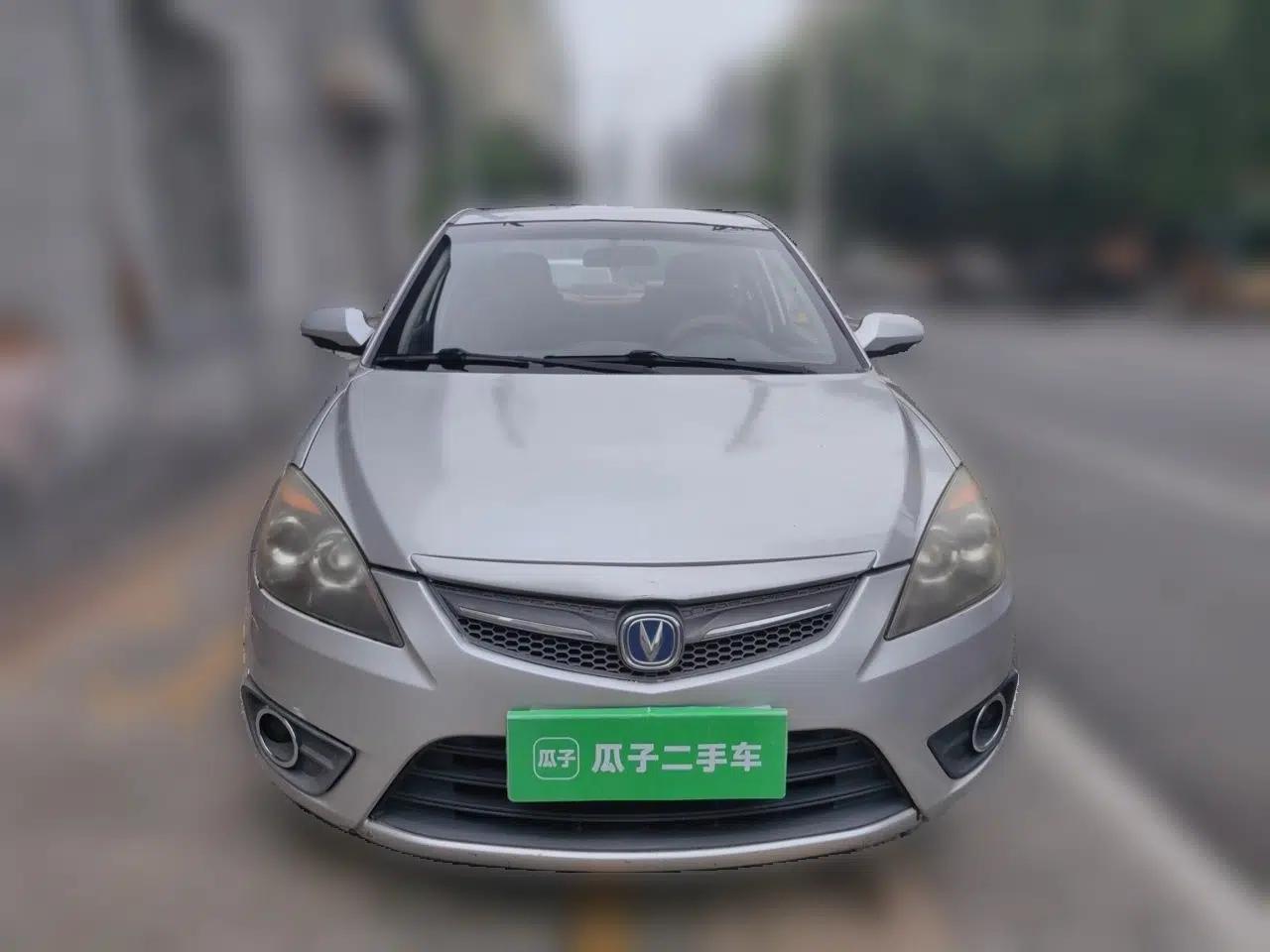 CHANGAN Alsvin 2012 Sedan 1.5L Manual Luxury Model — миниатюра 2