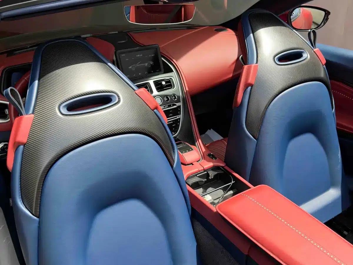 Aston Martin DB11 2019 4.0T V8 Volante — миниатюра 25