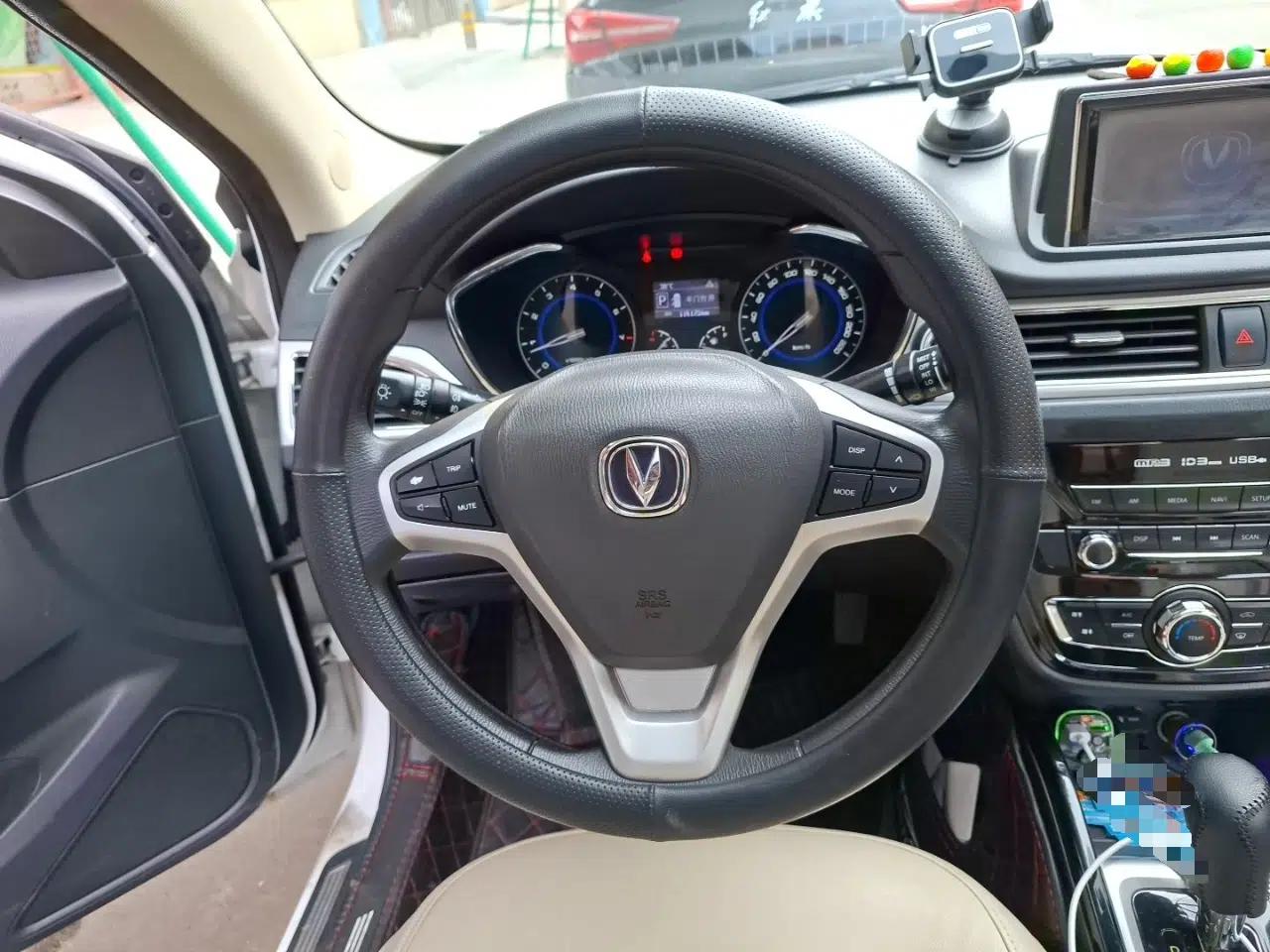 CHANGAN Alsvin V7 2015 1.6L Automatic Enjoyment Model China V Standard — миниатюра 11