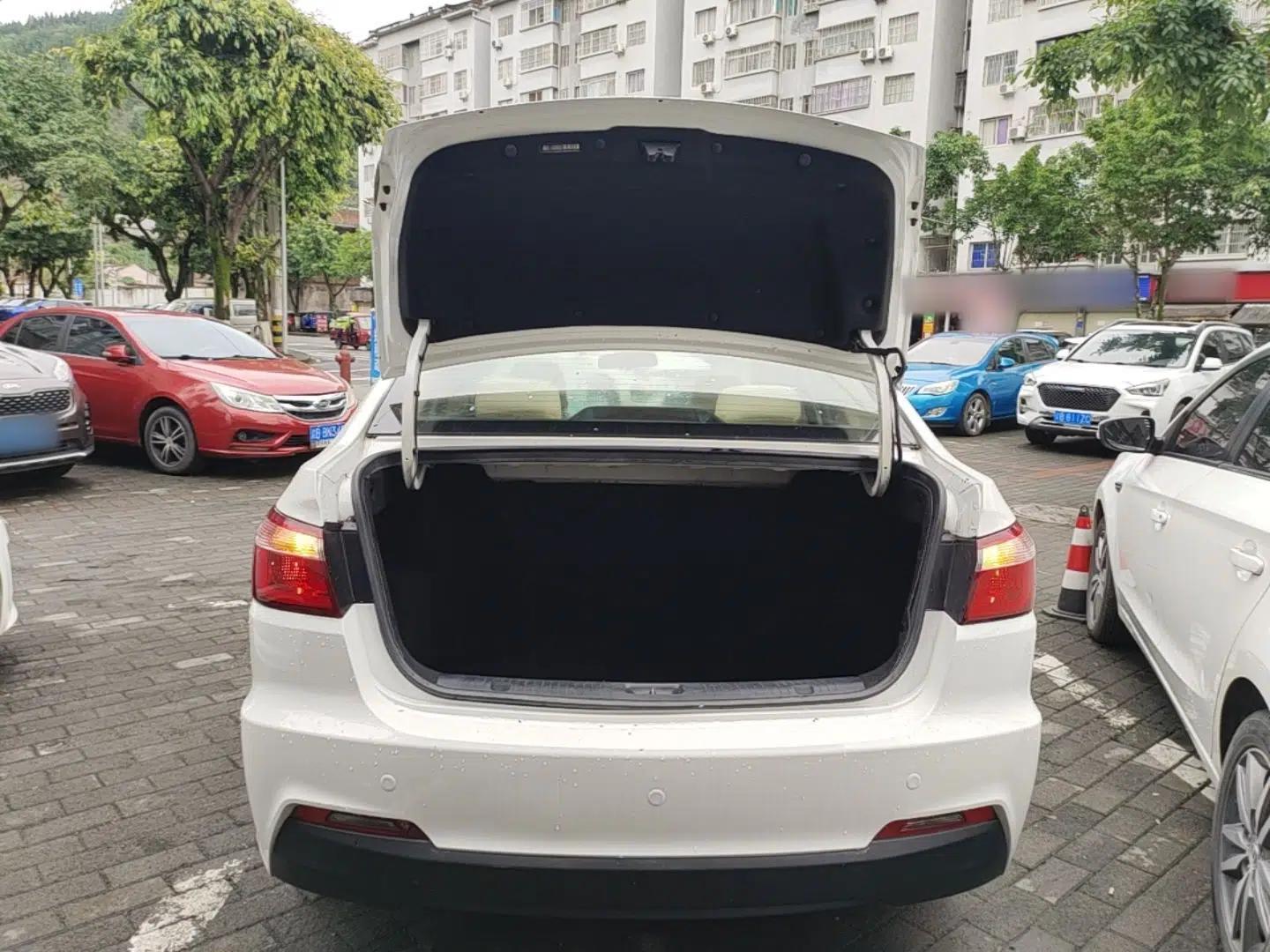 CHANGAN Alsvin V7 2015 1.6L Automatic Enjoyment Model China V Standard — миниатюра 22
