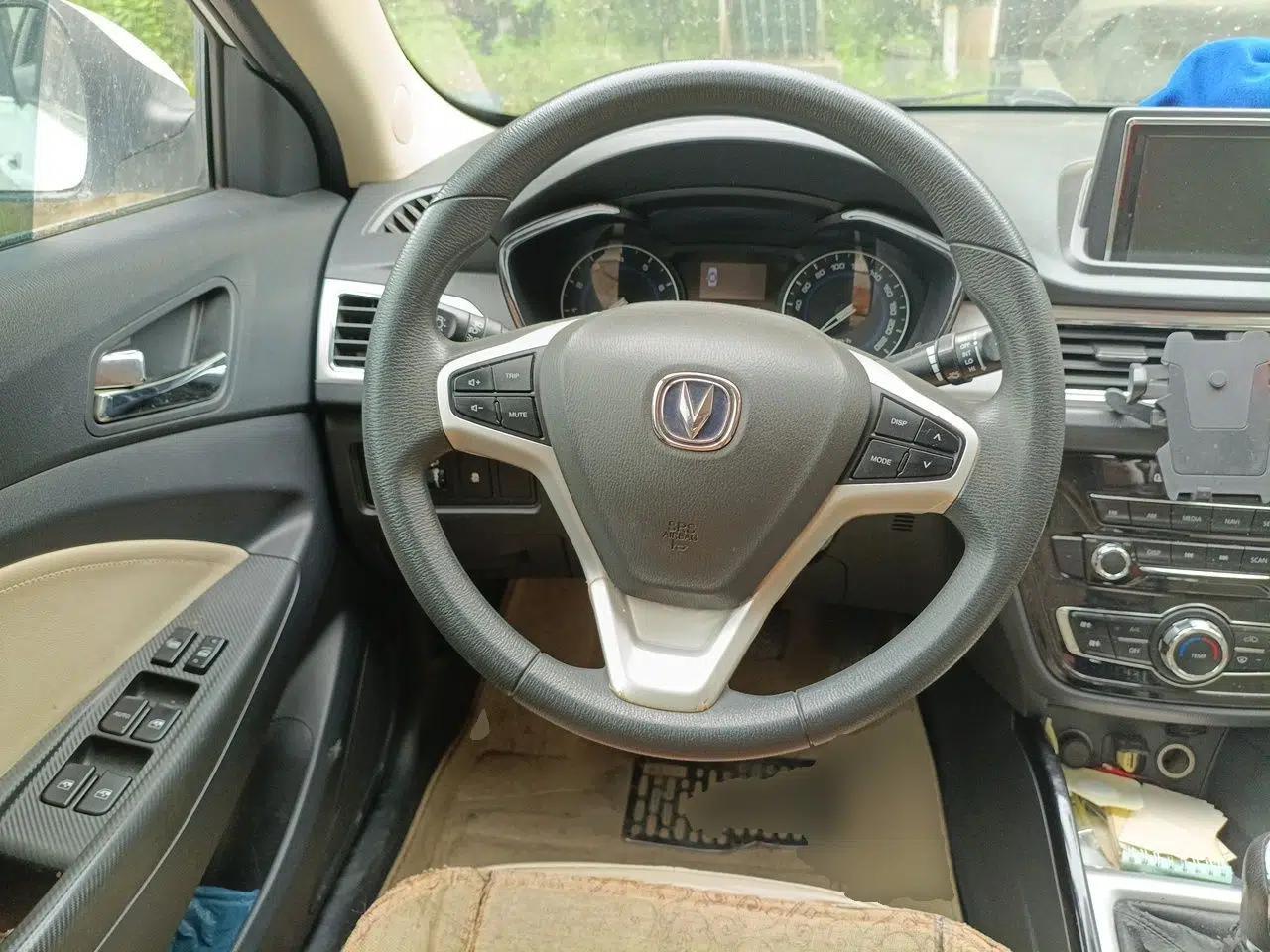 CHANGAN Alsvin V7 2015 1.6L Manual Enjoyment Model China IV Standard — миниатюра 11