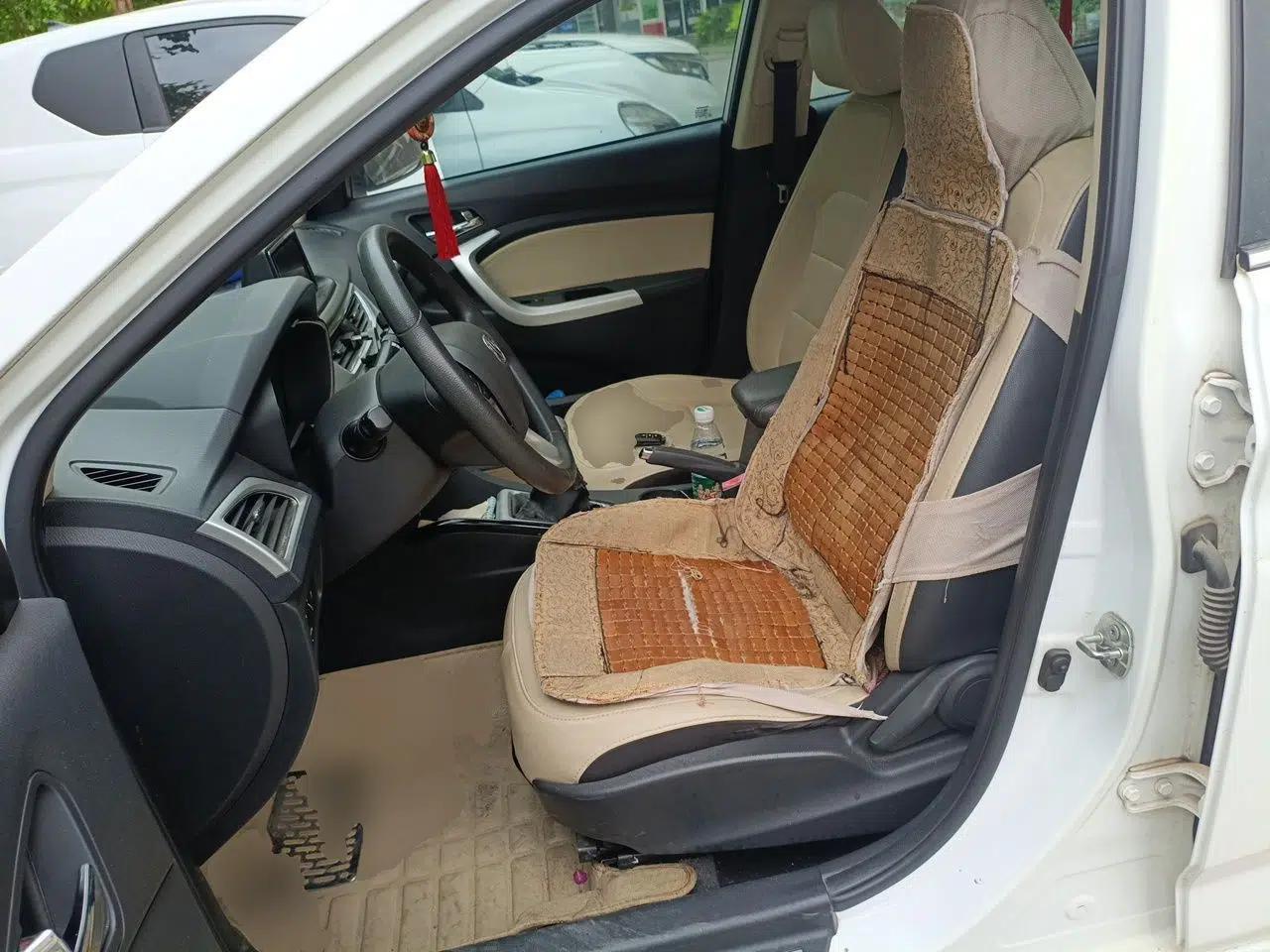 CHANGAN Alsvin V7 2015 1.6L Manual Enjoyment Model China IV Standard — миниатюра 16