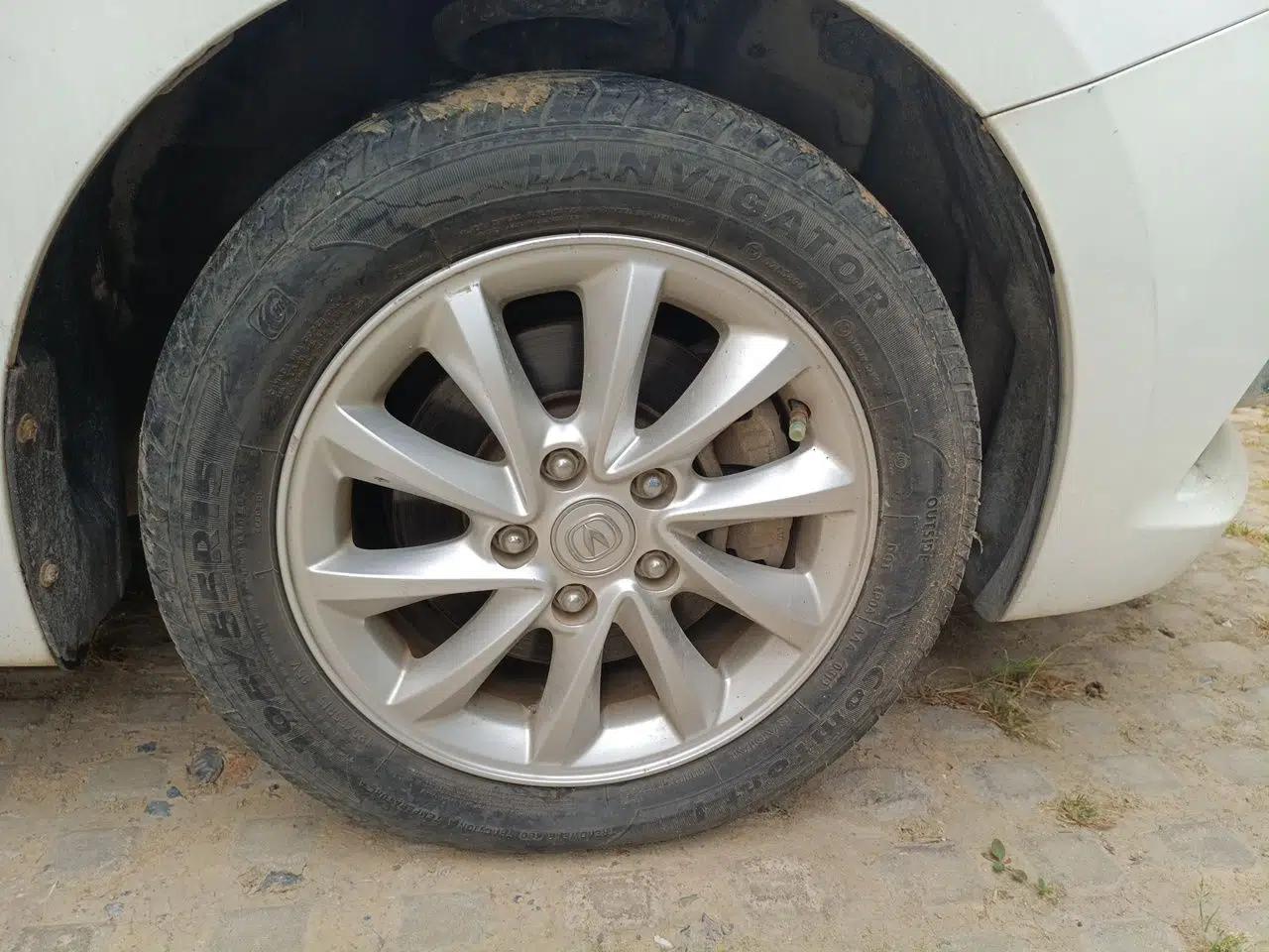 CHANGAN Alsvin V7 2015 1.6L Manual Enjoyment Model China IV Standard — миниатюра 8