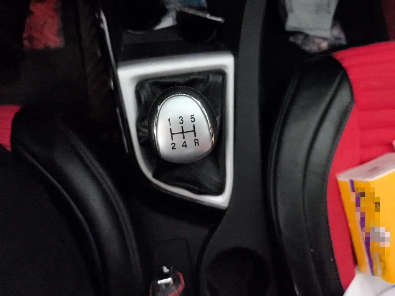 CHANGAN Alsvin V7 2016 1.6L Manual LeShang Model China V Standard — миниатюра 15