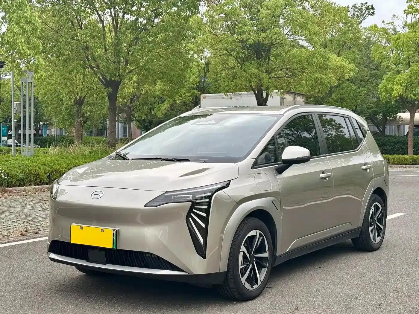 AION Y 2025 Plus 510 Smart Edition — миниатюра 1