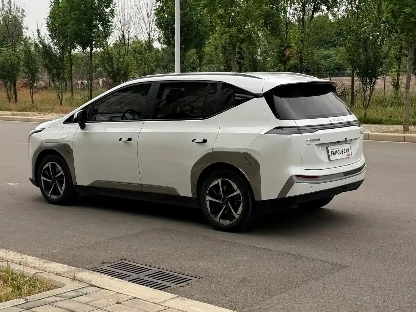 AION Y 2023 Plus 510 Tech Edition — миниатюра 4