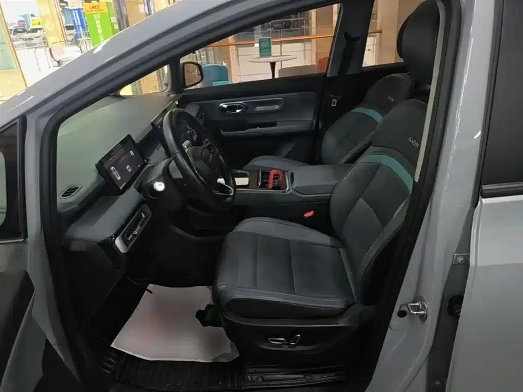 AION Y 2022 Plus 70 Smart Edition — миниатюра 15
