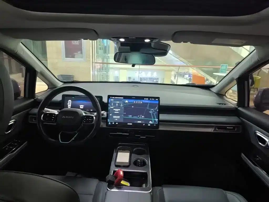 AION Y 2022 Plus 70 Smart Edition — миниатюра 10
