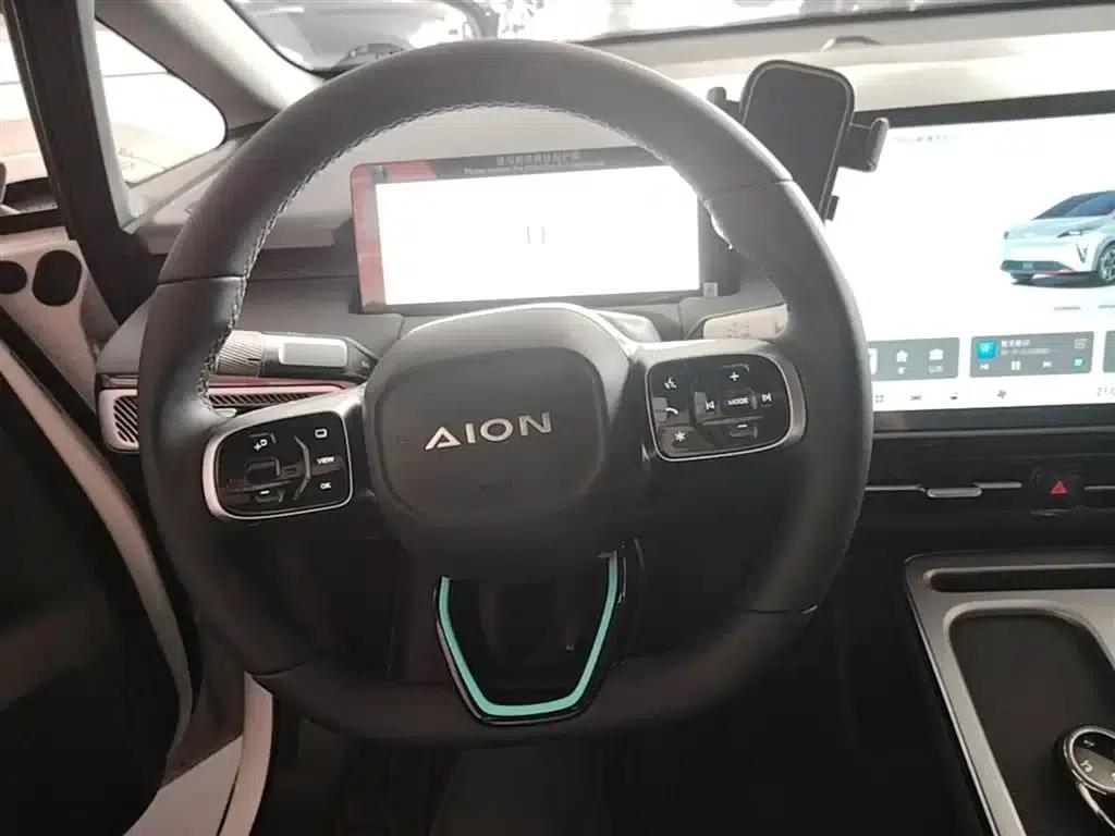AION Y 2025 Plus 510 Smart Edition — миниатюра 11