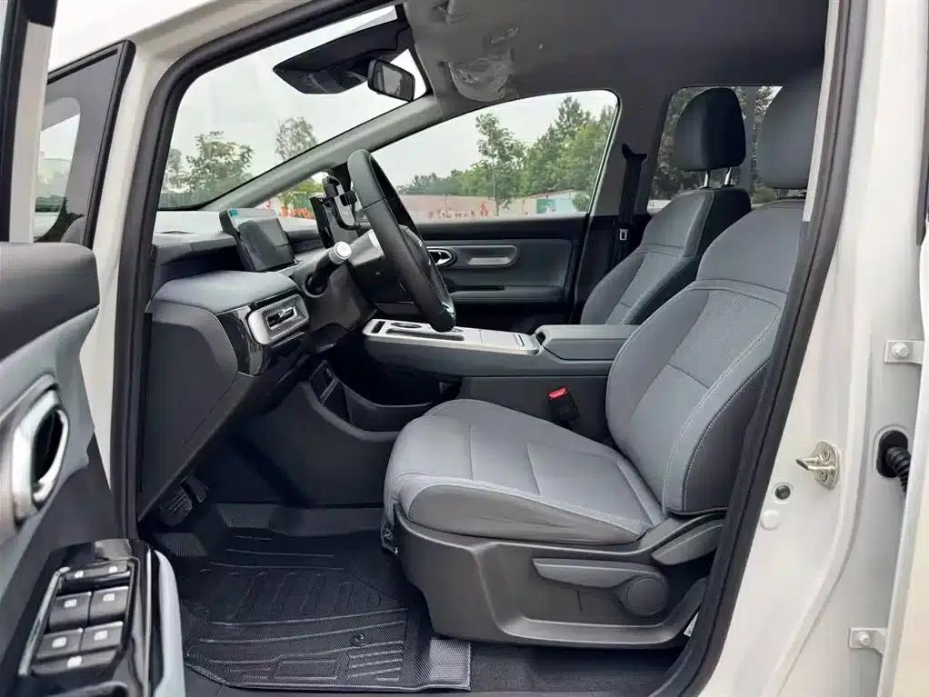 AION Y 2025 Plus 510 Smart Edition — миниатюра 15