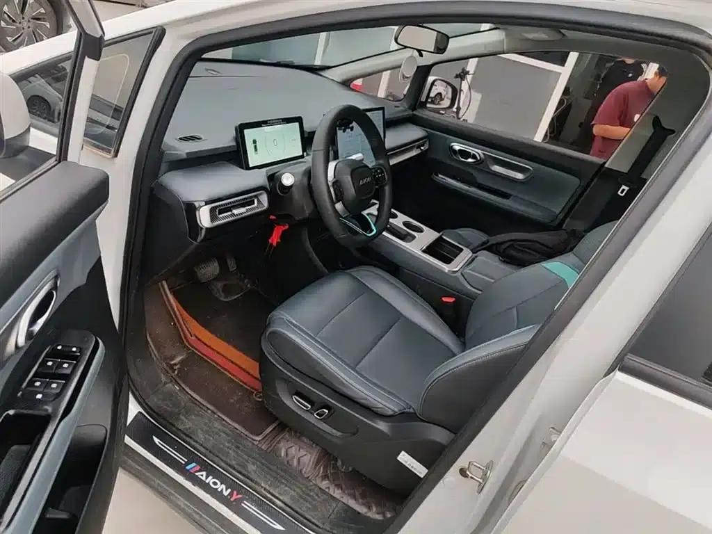 AION Y 2023 Plus 510 Smart Edition — миниатюра 15