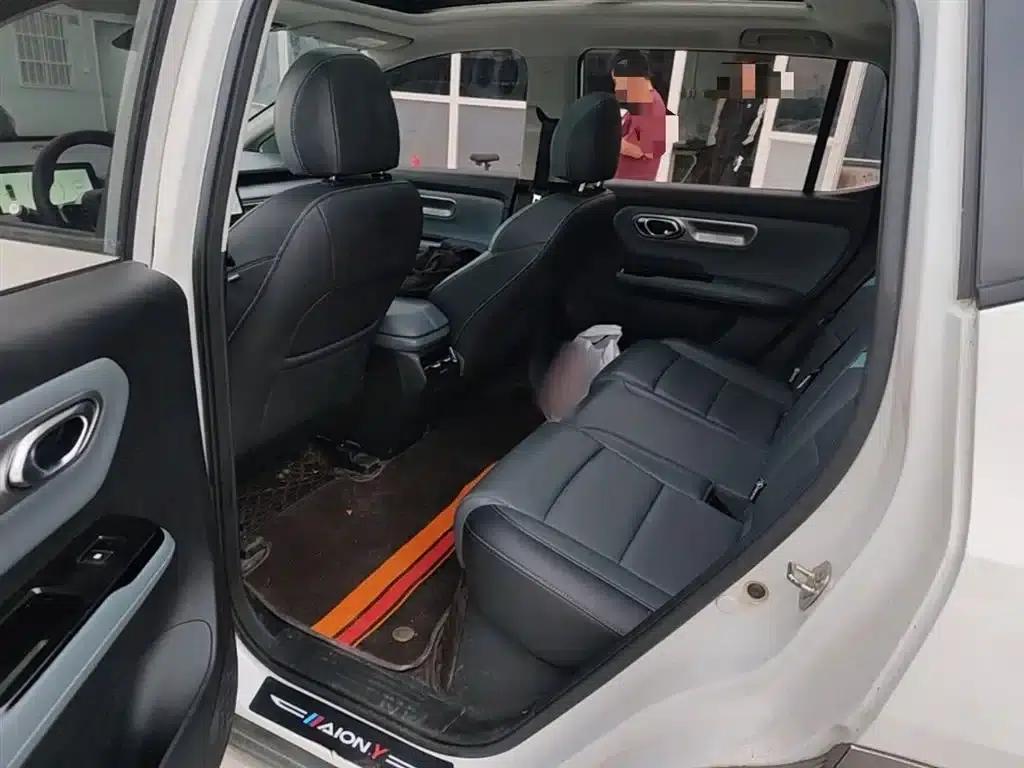 AION Y 2023 Plus 510 Smart Edition — миниатюра 17