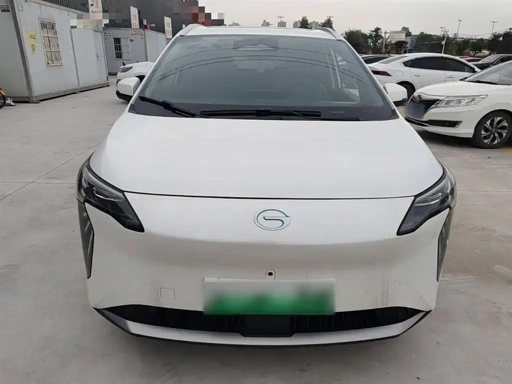 AION Y 2023 Plus 510 Smart Edition — миниатюра 3