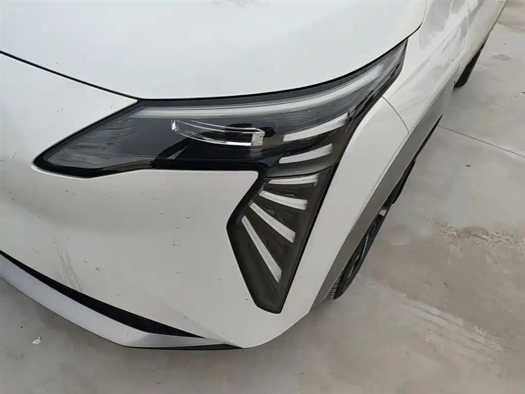 AION Y 2023 Plus 510 Smart Edition — миниатюра 24
