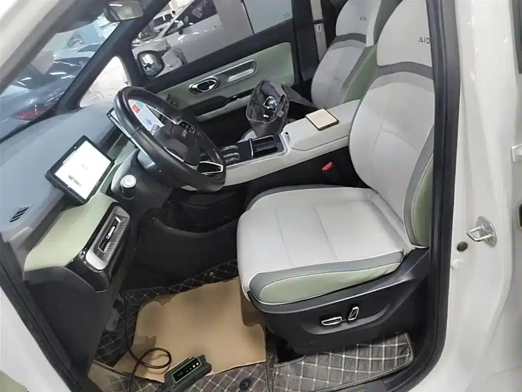 AION Y 2022 Plus 70 Smart Edition — миниатюра 15