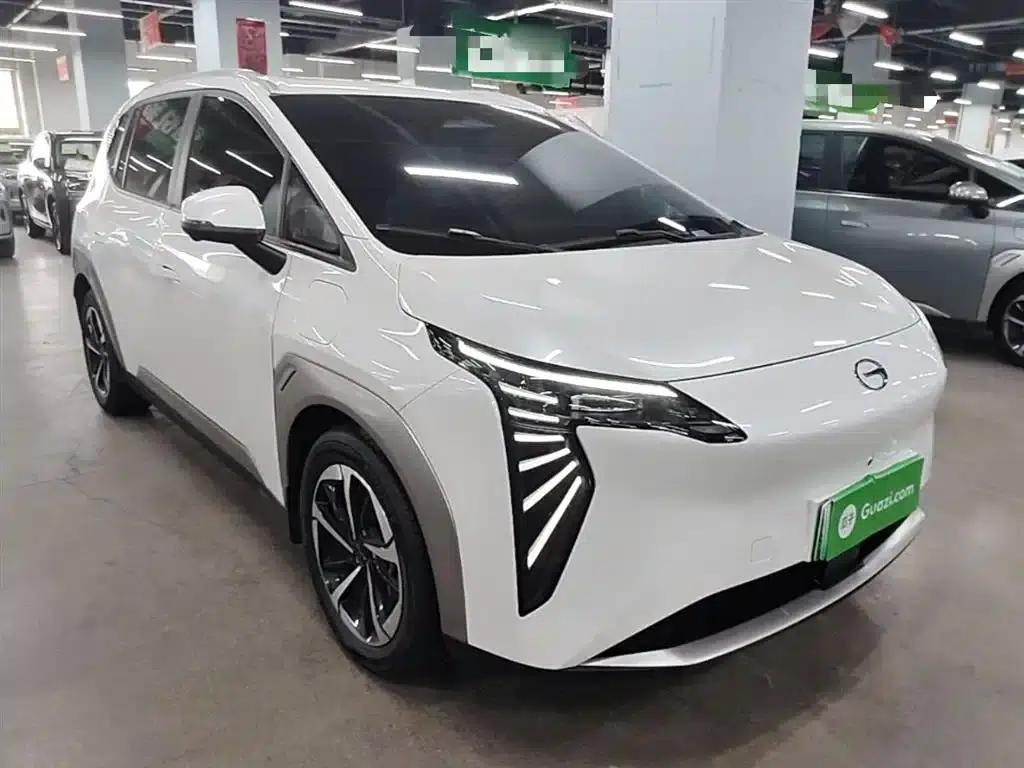 AION Y 2022 Plus 70 Smart Edition — миниатюра 4
