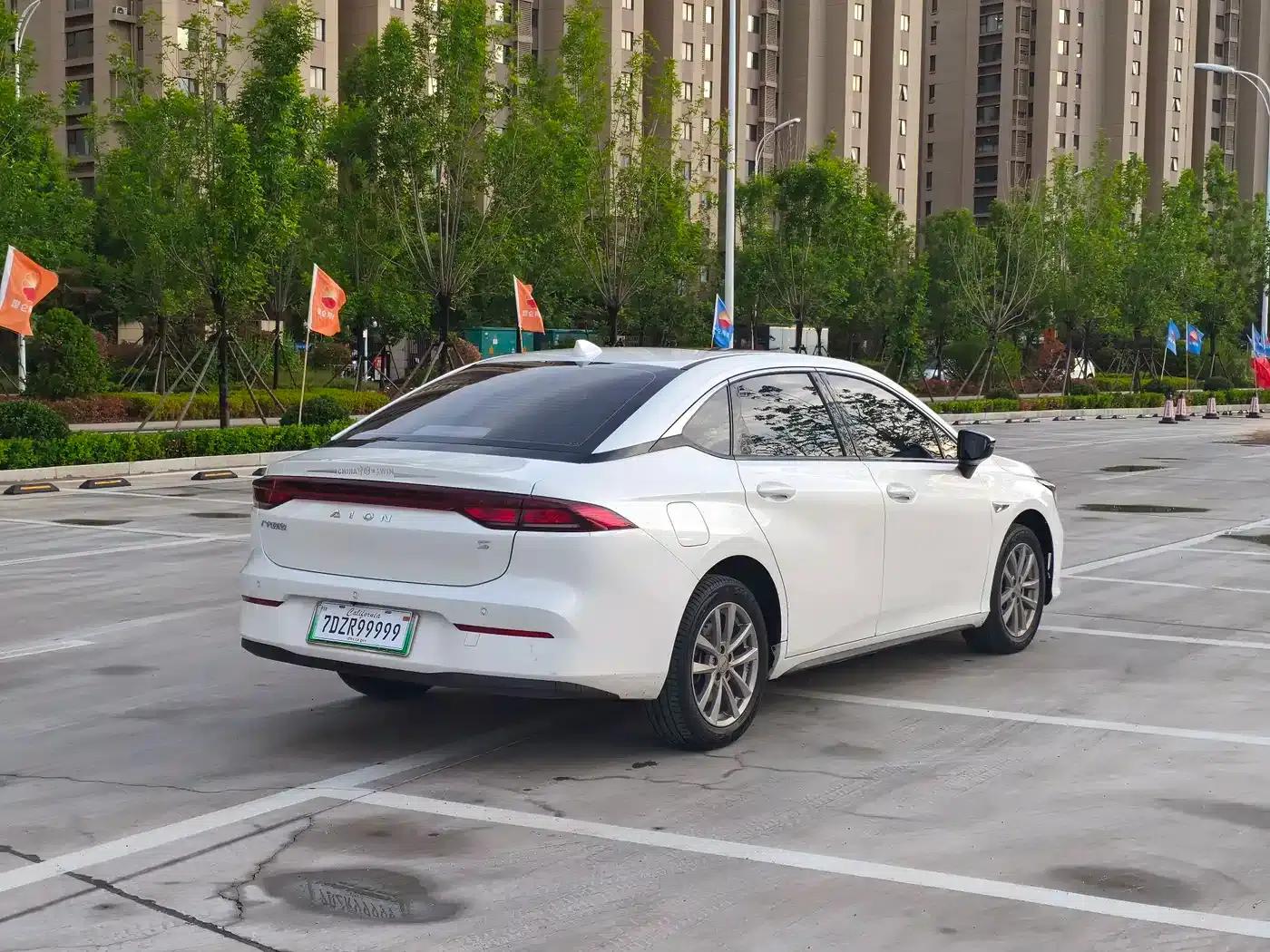 AION S 2023 Model, Charming 580 Lithium Iron Phosphate — миниатюра 5
