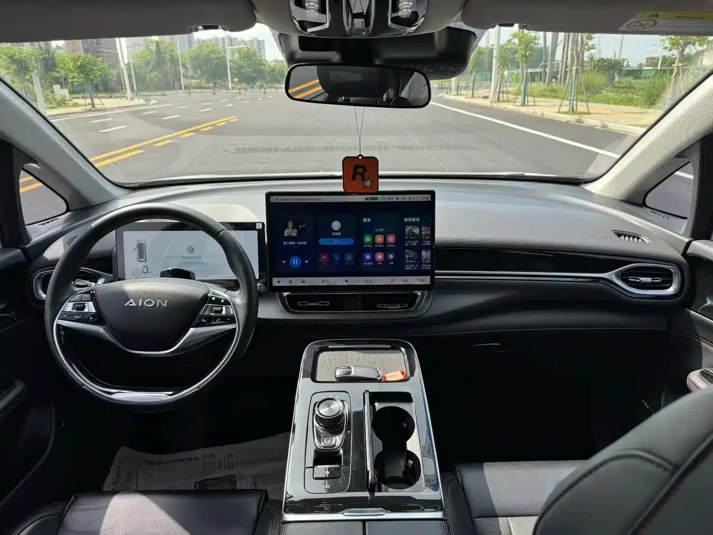 AION V 2022 Plus 70 Smart Technology Edition Ternary Lithium Lithium — миниатюра 8