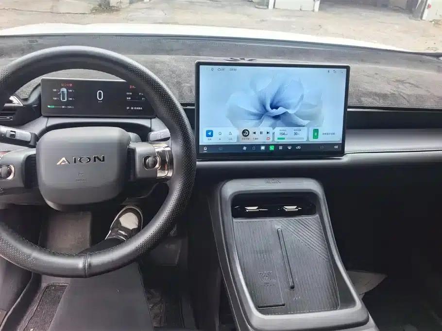 AION V 2024 Model, Aion Tyrannosaurus Rex 520 Smart Edition — миниатюра 12
