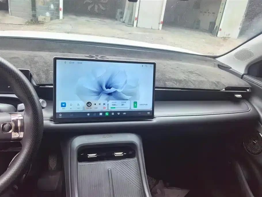 AION V 2024 Model, Aion Tyrannosaurus Rex 520 Smart Edition — миниатюра 13