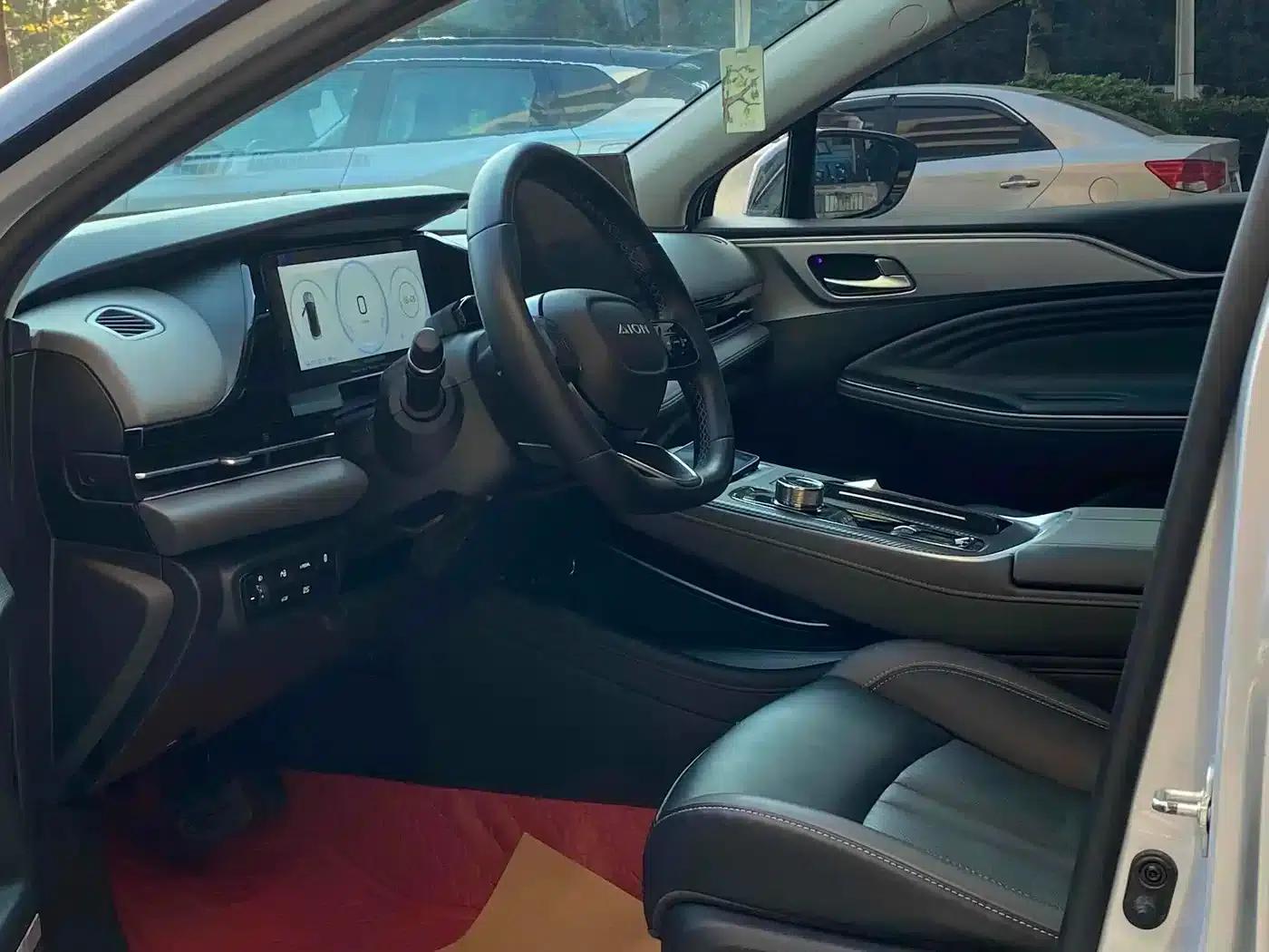 AION S Plus 2022 Model 70 Smart Edition — миниатюра 4