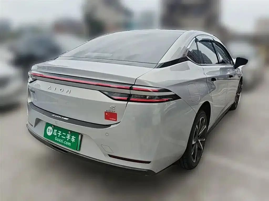 AION S Plus 2022 Model 70 Smart Edition — миниатюра 12