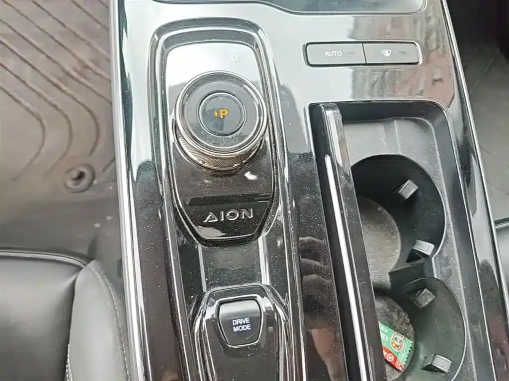AION S Plus 2022 Model 70 Smart Edition — миниатюра 21