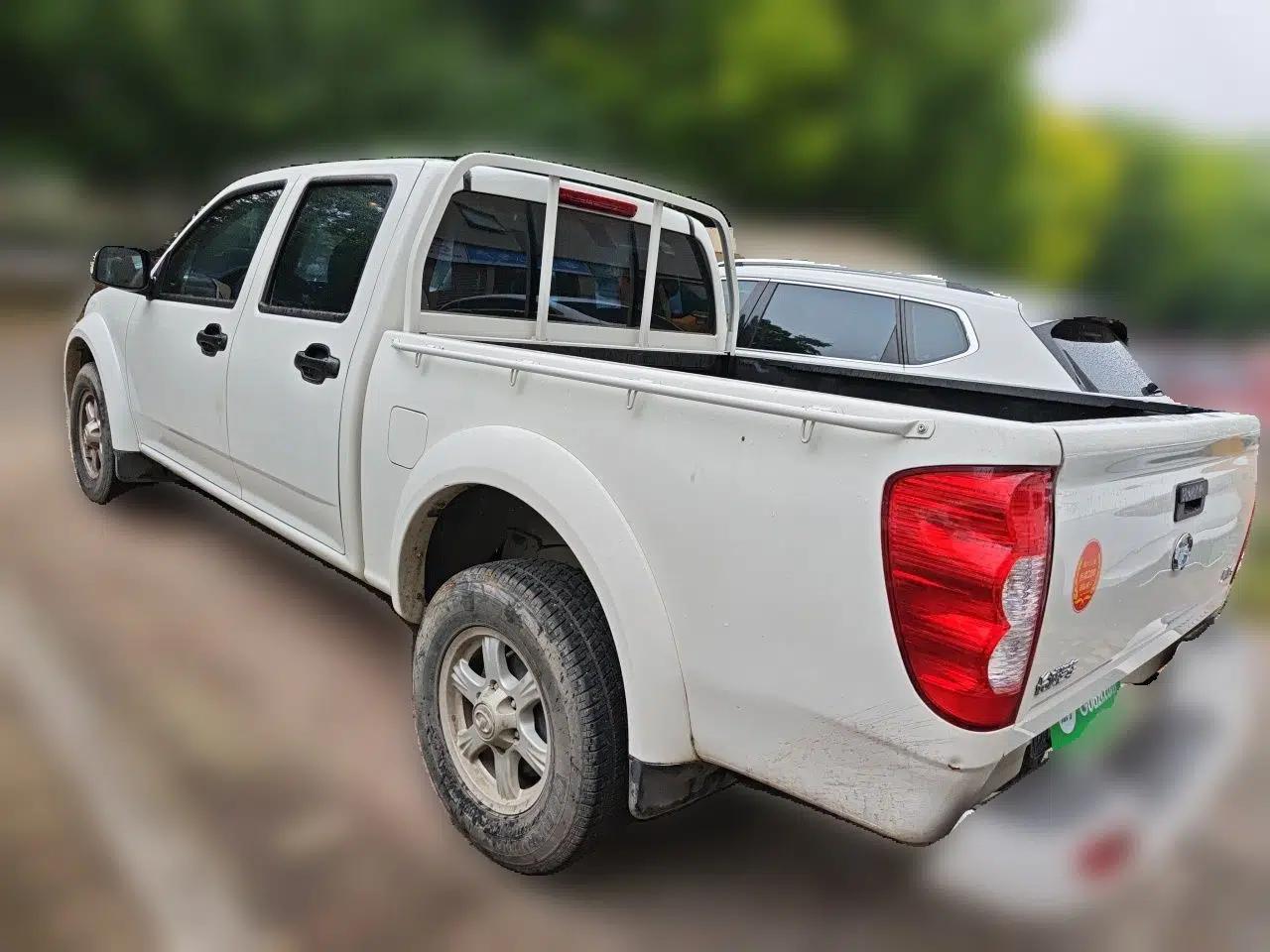 Great Wall Wingle 5 2017 2.0T European Version Diesel Two-Wheel Drive Advanced Large Double-Cab GW4D20E — миниатюра 4