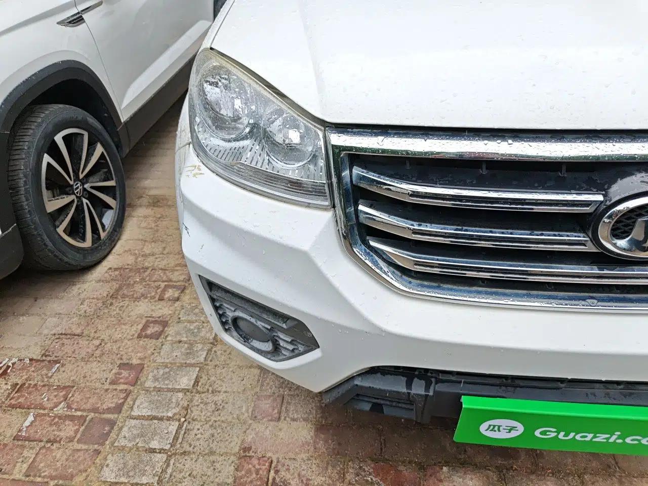 Great Wall Wingle 5 2017 2.0T European Version Diesel Two-Wheel Drive Advanced Large Double-Cab GW4D20E — миниатюра 7