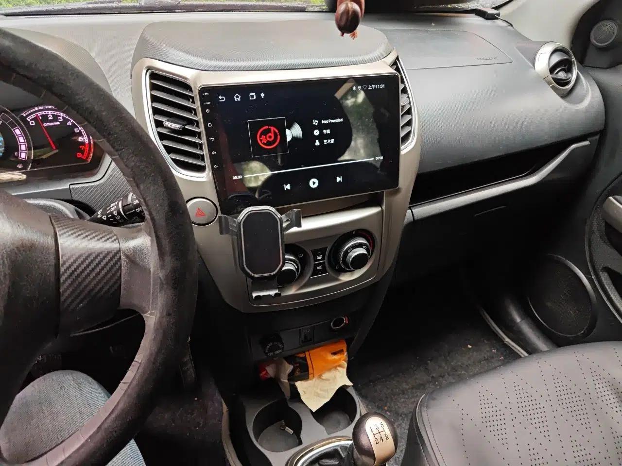 Great Wall M4 2012 1.5L Manual Comfort Version — миниатюра 14