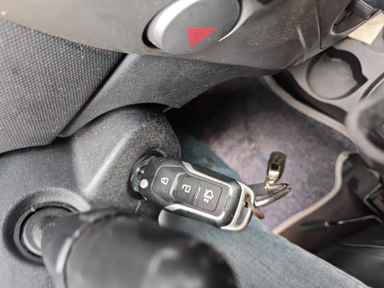 Great Wall M4 2012 1.5L Manual Comfort Version — миниатюра 9