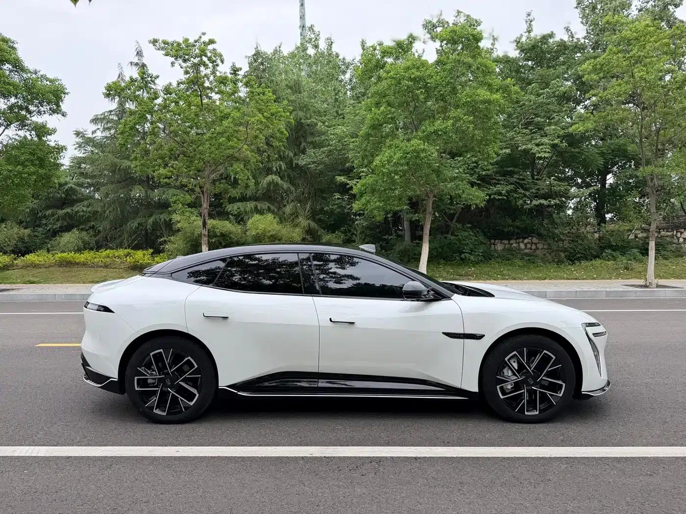 Avita 06 2025 Ultra All-Electric Edition — миниатюра 4