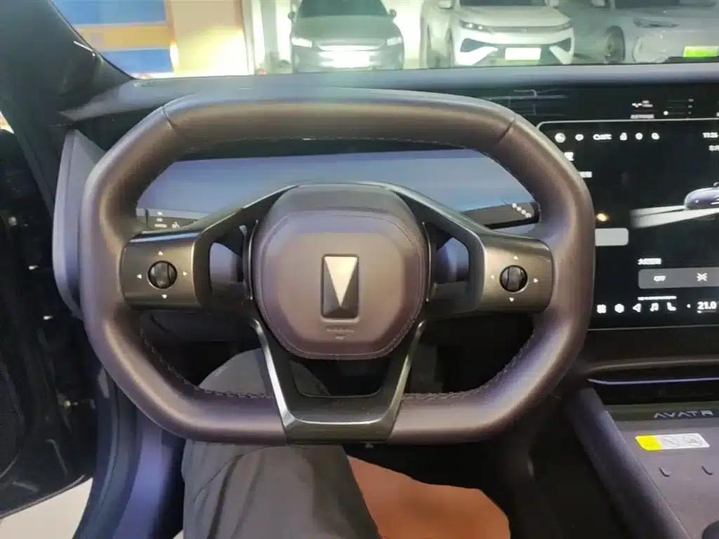 Avita 06 2025 Ultra All-Electric Edition — миниатюра 11