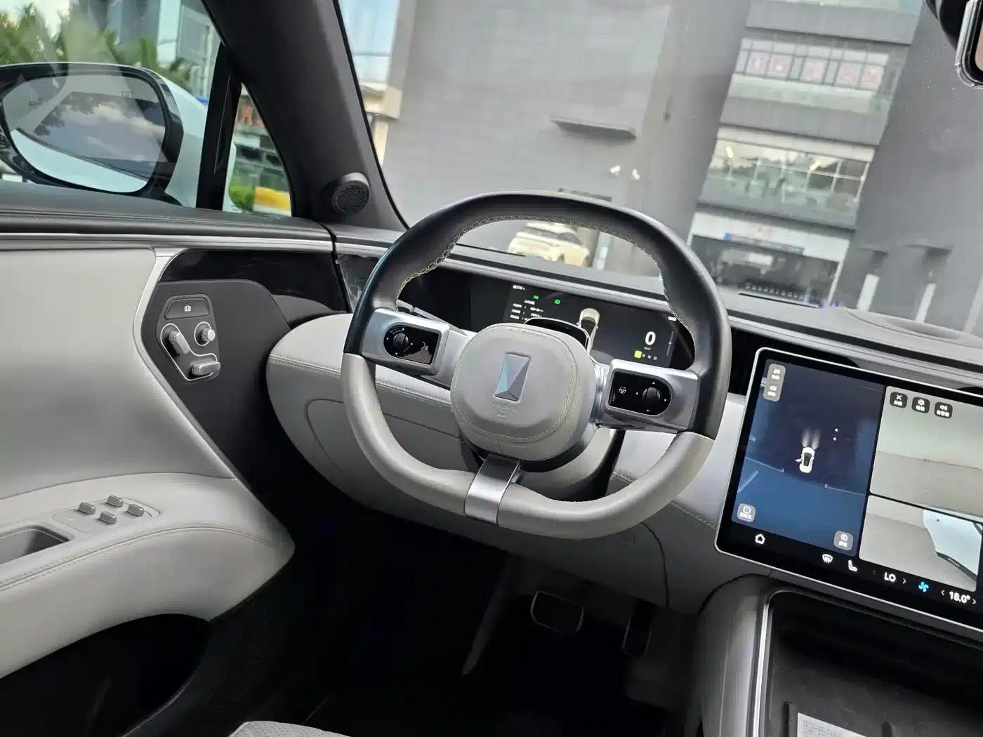 Avita 11 2022 Long Range Dual Motor Luxury Edition 5-Seater — миниатюра 19