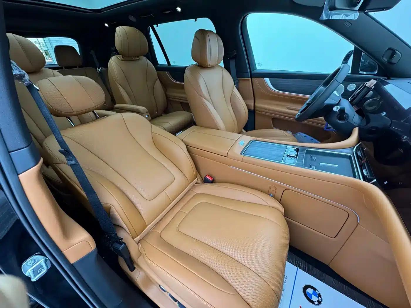 Wenjie M9 2024 Range Extended Max Edition 42kWh 6-Seater — миниатюра 7
