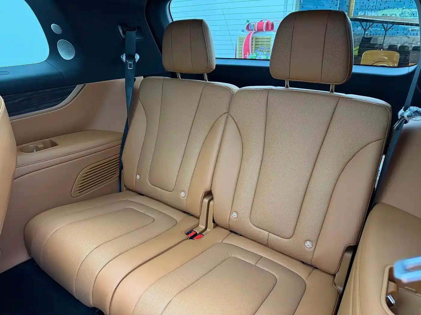 Wenjie M9 2024 Range Extended Max Edition 42kWh 6-Seater — миниатюра 8