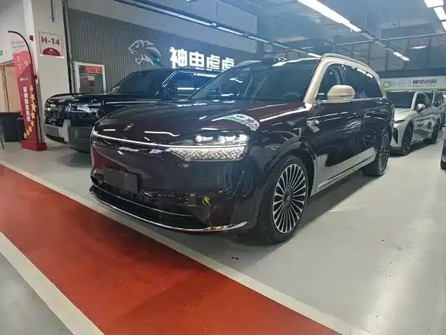 Wenjie M9 2025 Extended Range Max Edition (52kWh, 5-seater, 192-line LiDAR)