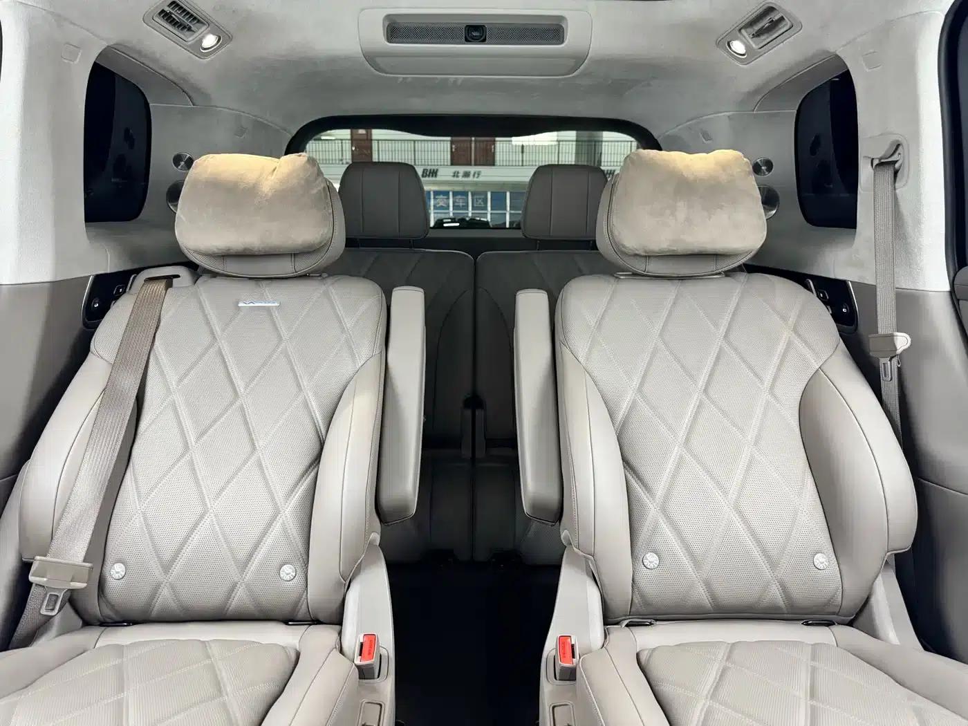 Wenjie M9 2025 Ultra Extended Range Edition 52kWh 6-Seat Version (192-line LiDAR) — миниатюра 19