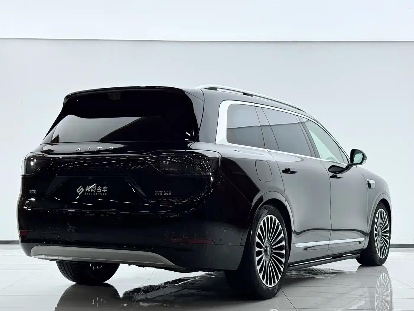 Wenjie M9 2025 Ultra Extended Range Edition 52kWh 6-Seat Version (192-line LiDAR) — миниатюра 30