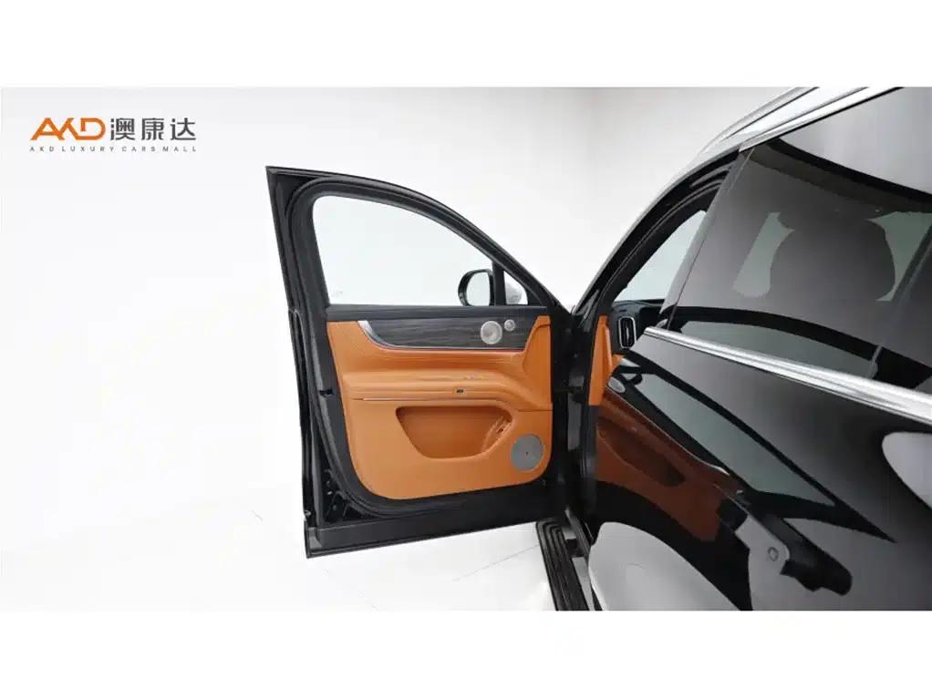 Wenjie M9/1.5T/2025/Range Extended Ultra Edition 52kWh 6-Seater — миниатюра 11