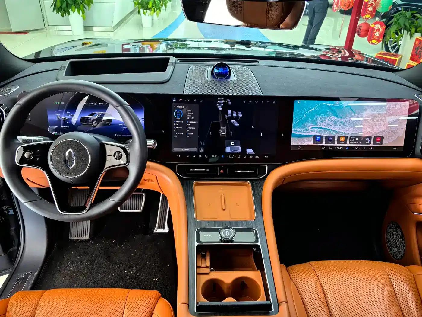 Wenjie M9 2024 Range Extended Max Edition 52kWh 6-Seater — миниатюра 4
