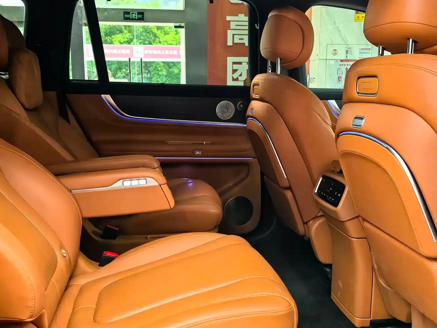 Wenjie M9 2024 Range Extended Max Edition 52kWh 6-Seater — миниатюра 8