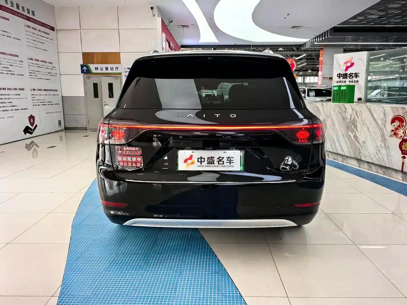 Wenjie M9 2024 Range Extended Max Edition 52kWh 6-Seater — миниатюра 9