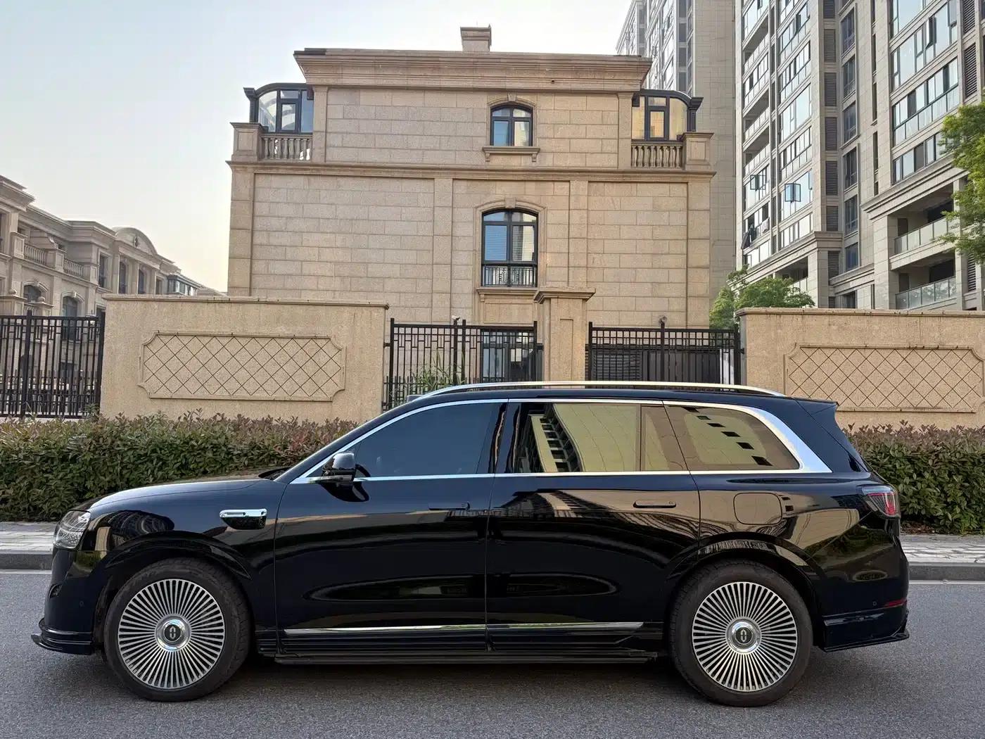 Wenjie M9 2025 Ultra Extended Range Edition 52kWh 6-Seat Version (192-line LiDAR) — миниатюра 8