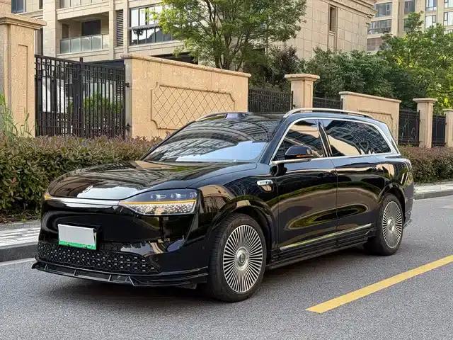 Wenjie M9 2025 Ultra Extended Range Edition 52kWh 6-Seat Version (192-line LiDAR)