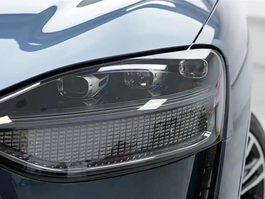 Wenjie M9 2024 Range Extended Ultra Edition 42kWh 6-Seater — миниатюра 3