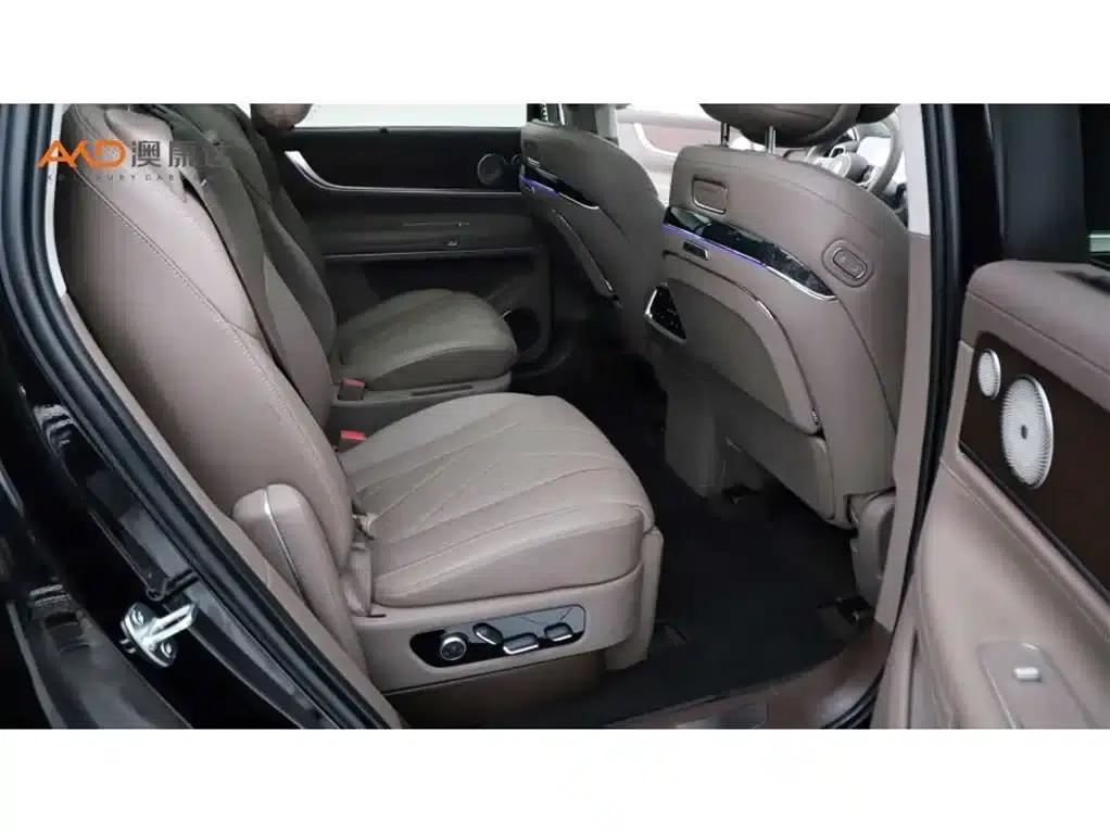Wenjie M9/1.5T/2024/Range Extended Ultra Edition 42kWh 6-Seater — миниатюра 8
