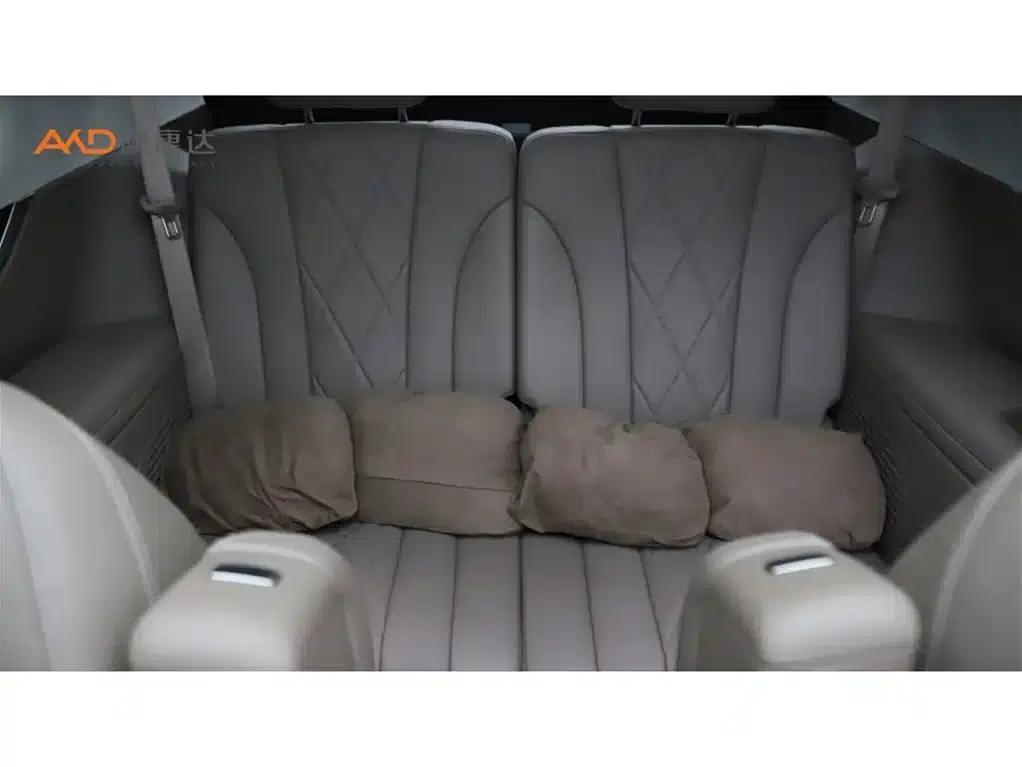Wenjie M9/1.5T/2024/Range Extended Ultra Edition 42kWh 6-Seater — миниатюра 9